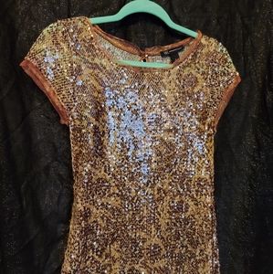 Small Inc international, gold glitter party top